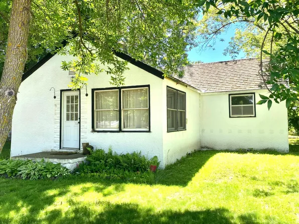 706 Oak St, Crosby, MN 56441