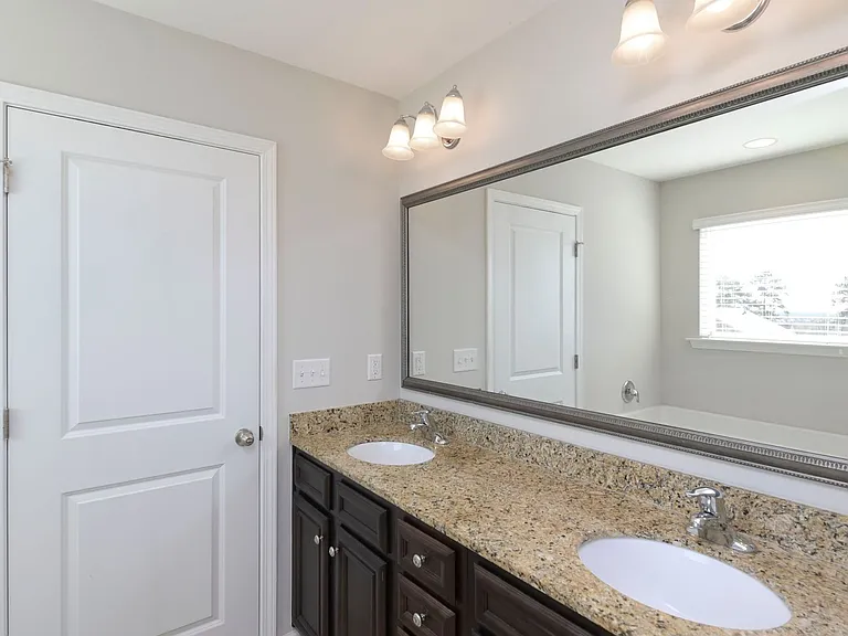 436 Riglaw Cir — Photo 29
