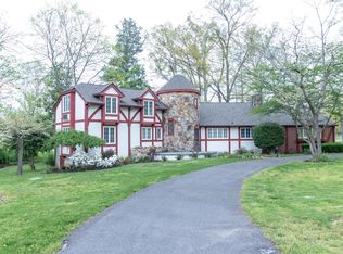 1716 Country Club Dr, Tullahoma, TN 37388