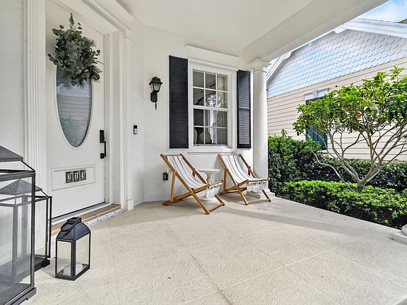 5th image of 213 NEW HAVEN Boulevard
