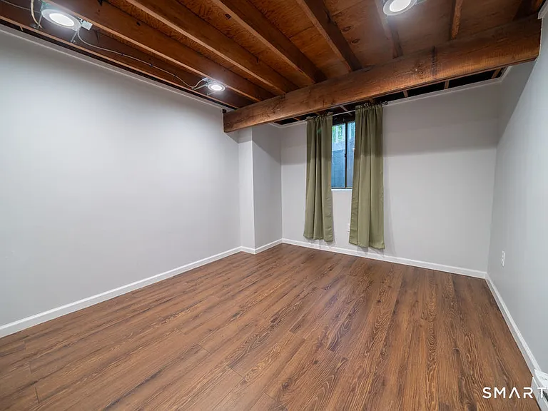 6 Peddlars Dr #6 — Photo 21