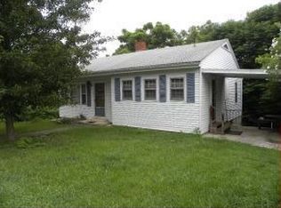 597 Cedar St, Bluff City, TN 37618