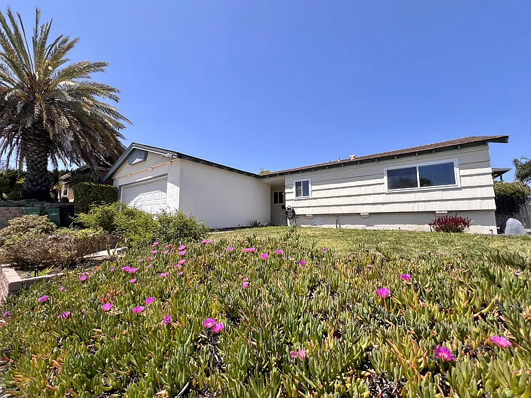 7312 Volta Ct — Photo 34