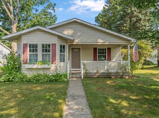 214 W 16th St, Traverse City, MI 49684