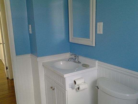2nd image of 1344 Buckingham Ave
