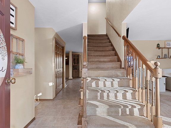 2nd image of 2441 Ingold Ct