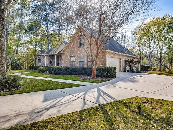 5th image of 2503 E Blue Lake Dr