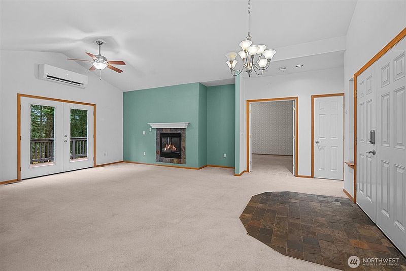 5th image of 2311 202nd Avenue SW
