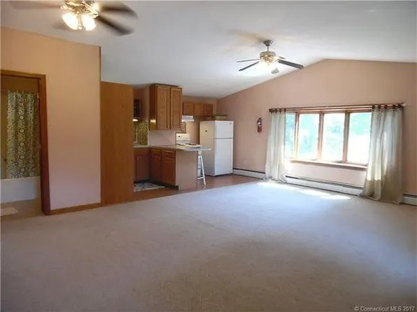 (undisclosed Address), North Haven, CT 06473