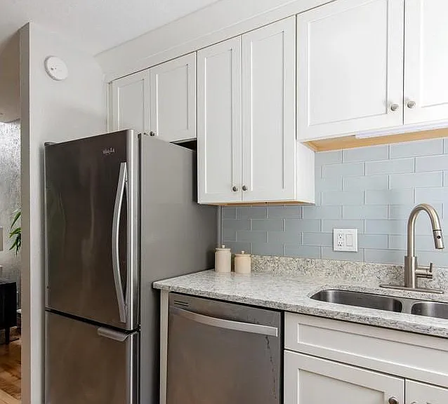 208 Pearl St #K — Photo 10