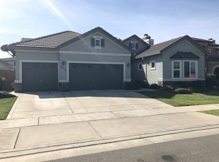 2038 Tres Picos Dr, Yuba City, CA 95993
