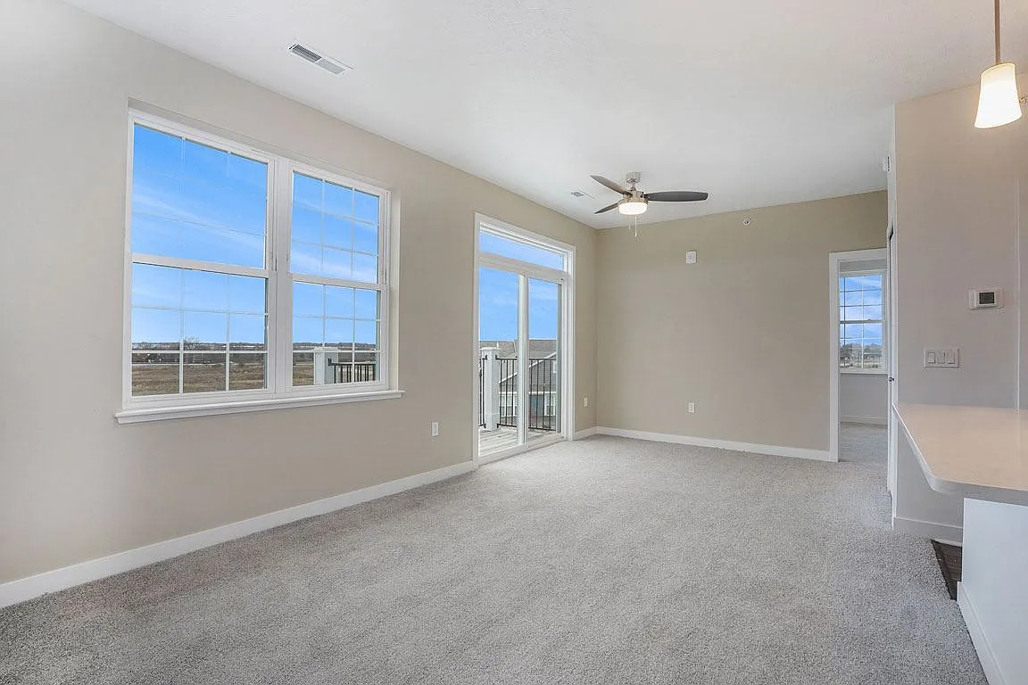 Meadowbrooke Apartment Homes — Photo 3