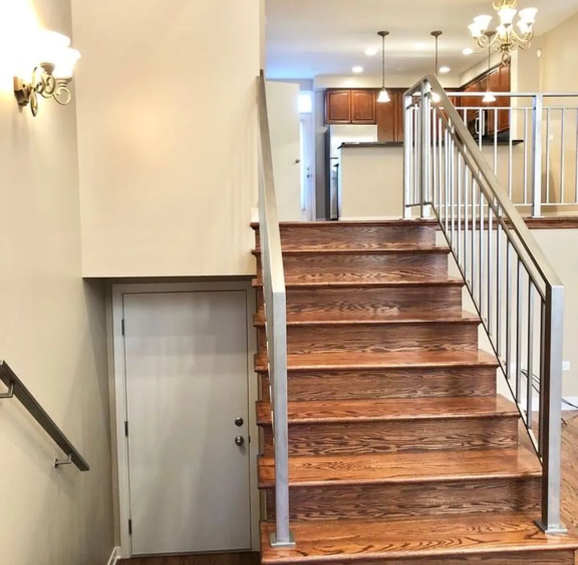 3 bed, 3.5 bath, 1592 sqft, $3,800 — Photo 4