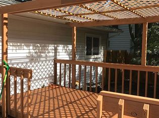 917 R G Curtiss Ave, Lansing, MI 48911