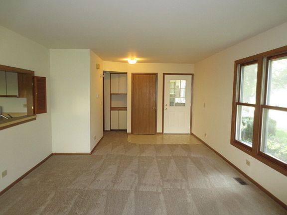 2nd image of 1820 Pebble Beach Cir