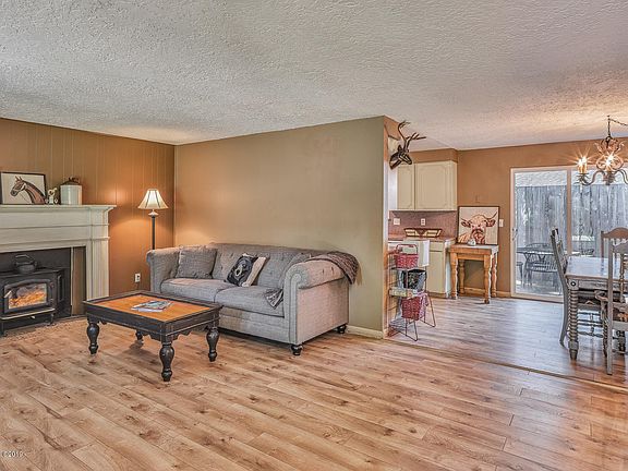 3rd image of 5475 Hacienda Ave