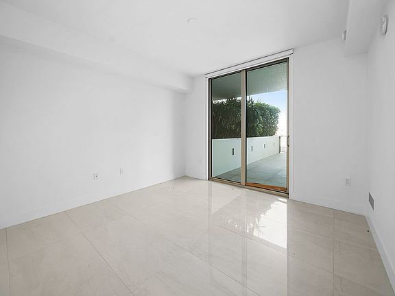 2nd image of 330 Sunny Isles Blvd #503