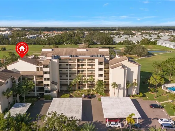 700 Starkey Rd APT 352, Largo, FL 33771