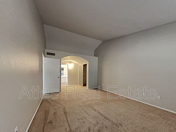 5th image of 1232 E Wescott Dr