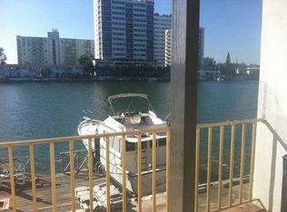 7924 East Dr APT 402, North Bay Village, FL 33141