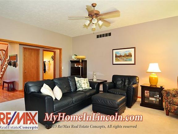 5th image of 9241 White Hall Ln