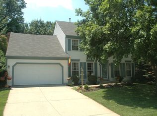 13464 Point Pleasant Dr, Chantilly, VA 20151