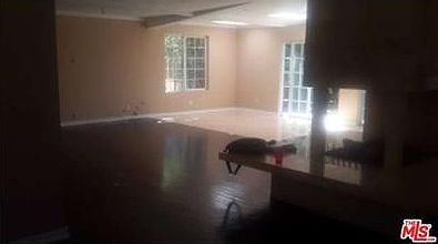 4th image of 4400 Coronet Dr