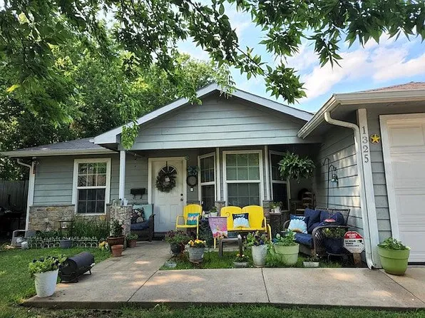 1325 E Jones St, Sherman, TX 75090