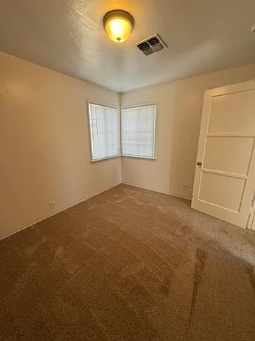 2301 Olympic Dr #C — Photo 8