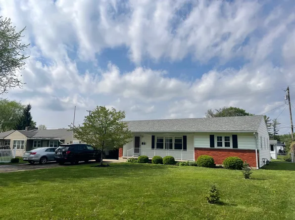 818 Amherst Dr, Urbana, OH 43078