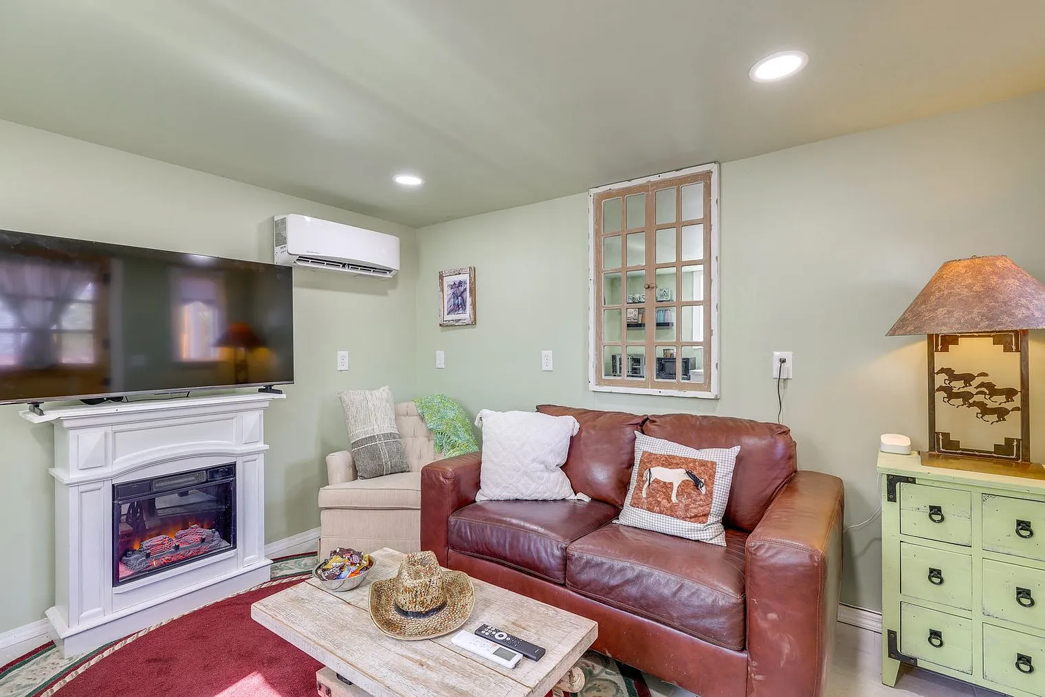 1 bed, 1.0 bath, 495 sqft, $1,515 — Photo 2