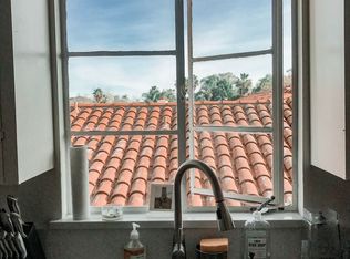 2833 State St APT D, Santa Barbara, CA 93105