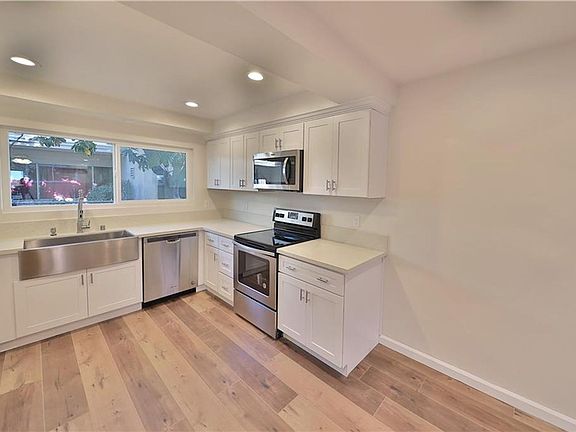 3rd image of 16912 S Vermont Ave APT D
