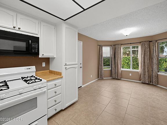5th image of 504 Summerwood Ln