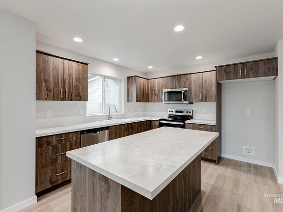 3rd image of 7236 E Marble Springs Dr