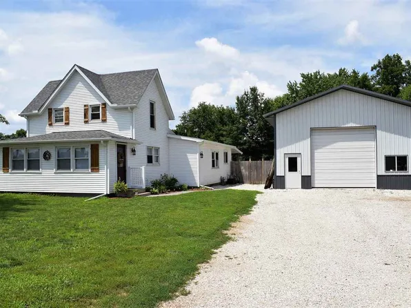 1211 W Truitt Ave, Chillicothe, IL 61523