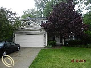1st image of 5912 King James Ln