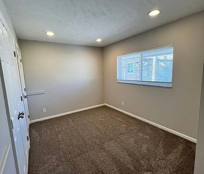 252 E 12th Ave #2 — Photo 7