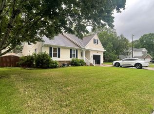 821 Needlerush Ct, Chesapeake, VA 23320