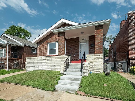 3rd image of 3115 Clay Ave