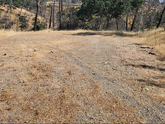 4th image of 15687 Stagecoach Rd