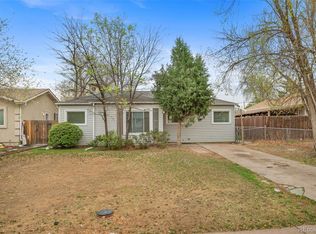 2208 Hanover St, Aurora, CO 80010