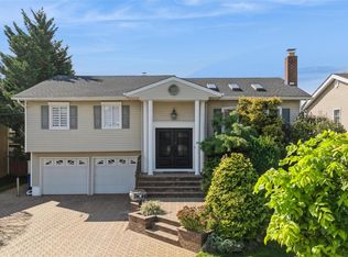 1650 James Street, Merrick, NY 11566