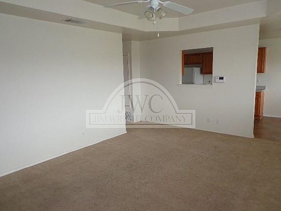 4th image of 3504 Northcrest Dr