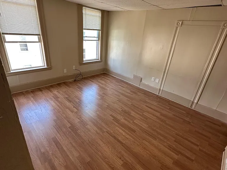 33 Providence St #1 — Photo 10