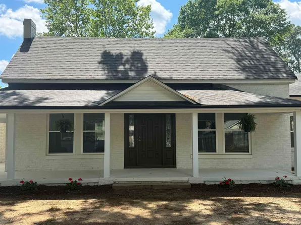 703 10th St, Gaffney, SC 29340