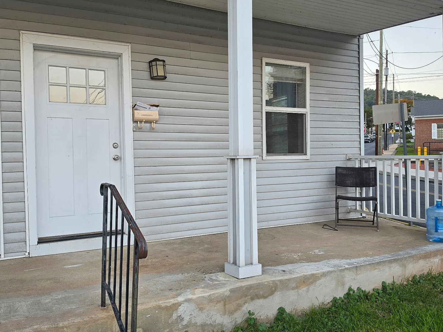 1 bed, 1100 sqft, $1,000 — Photo 1