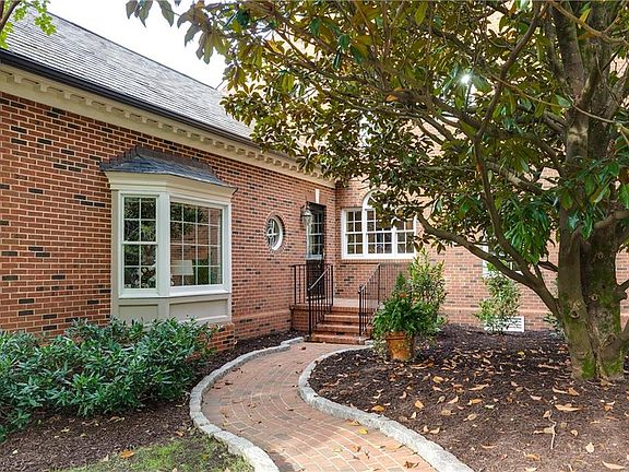 4th image of 4805 Lockgreen Cir
