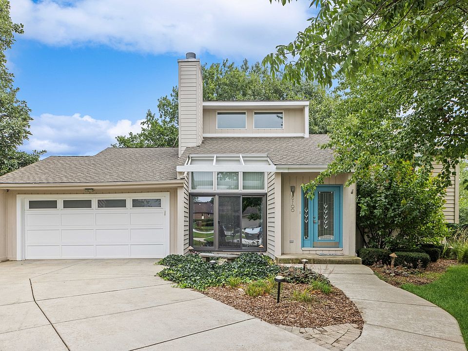 1st image of 9700 W Pebble Dr