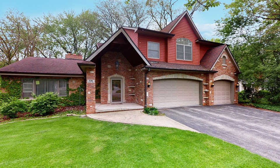1st image of 736 Park Dr
